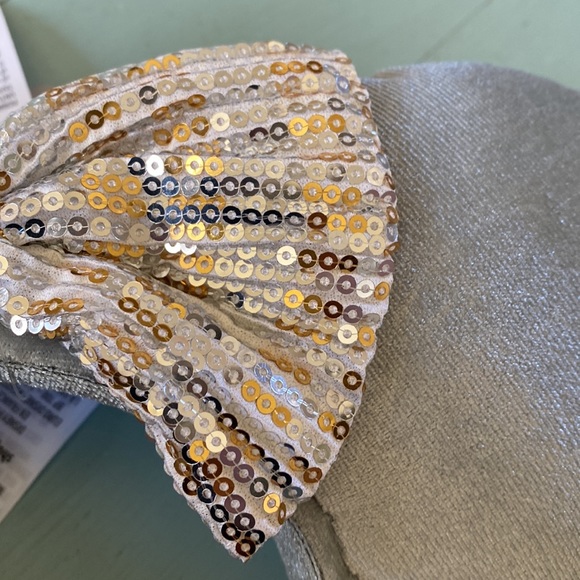 NWT Grey blue Minnie ears with sparkly bow - Picture 2 of 5